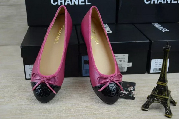 CHANEL Shallow mouth flat shoes Women--084